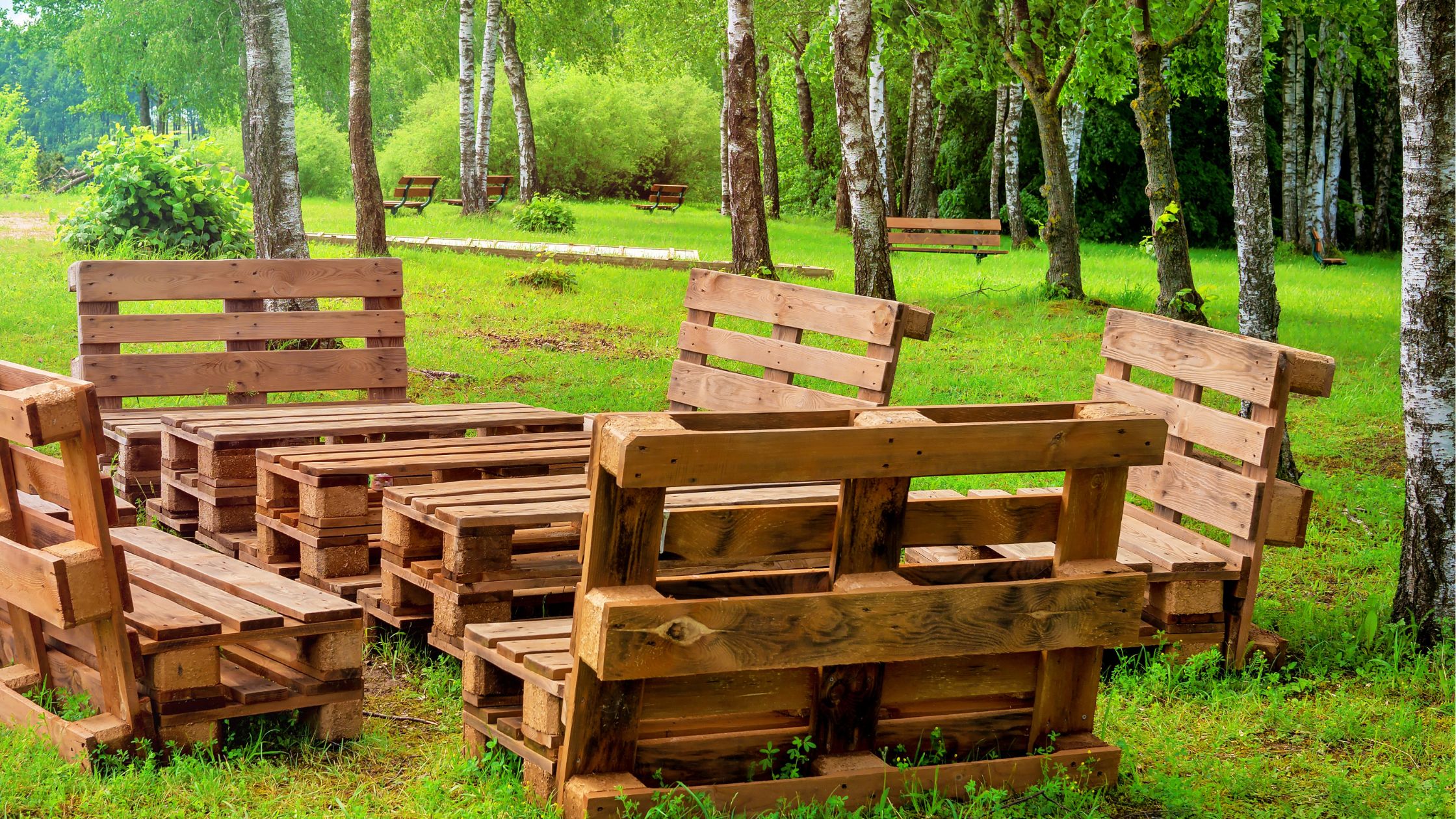 reclaimed wood furniture